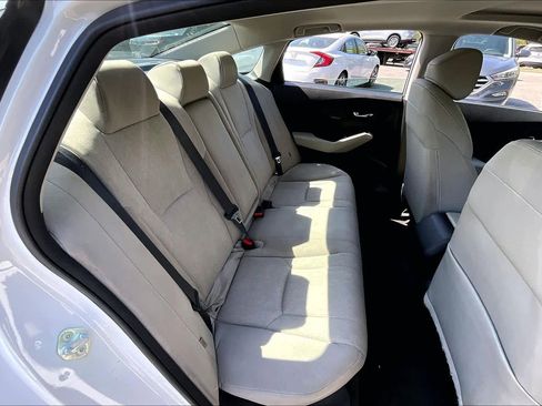 Used 2023 Honda Accord EX image 30