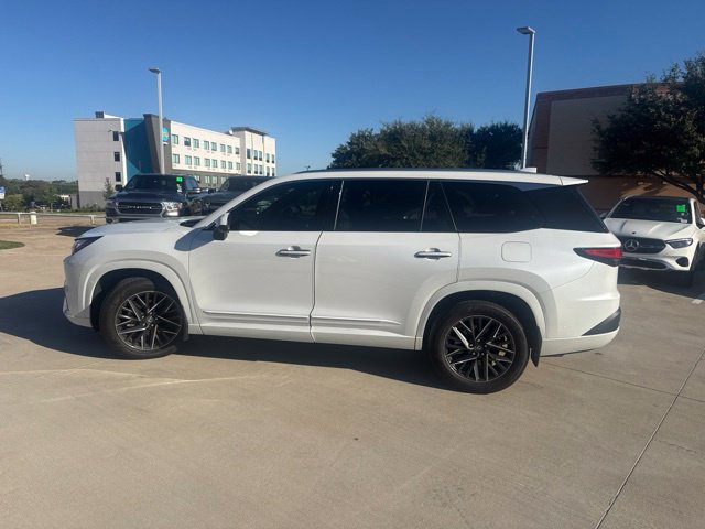 Used 2025 Lexus TX 350 AWD w/ Technology Package image 6