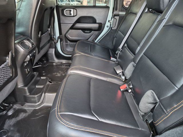 Used 2024 Jeep Wrangler Unlimited Sahara AWD/4WD image 23