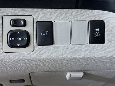 Used 2014 Toyota Venza LE w/ LE Convenience Package AWD/4WD image 10