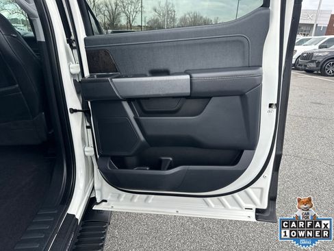Used 2022 Ford F150 Lariat image 16