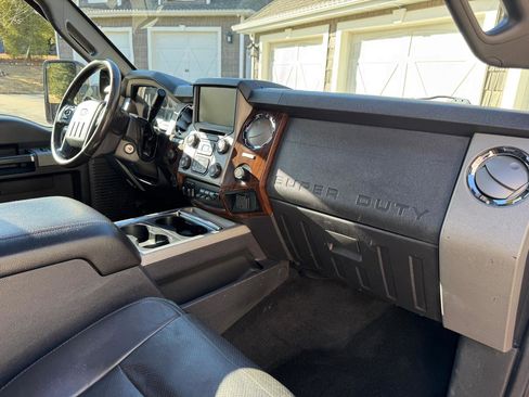 Used 2016 Ford F350 Lariat w/ Lariat Ultimate Package image 17