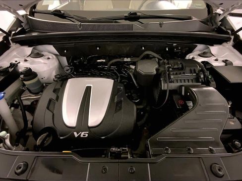 Used 2011 Kia Sorento EX w/ Premium Pkg image 10