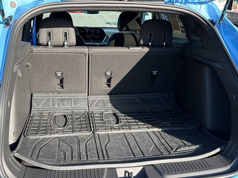 Used 2024 Chevrolet Trax RS w/ Driver Confidence Package image 27