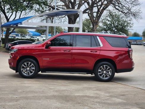 Used 2023 Chevrolet Tahoe LT w/ Luxury Package image 13