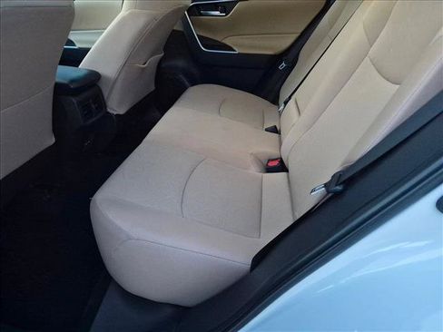 Certified 2025 Toyota RAV4 XLE FWD image 15