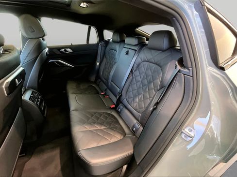 Used 2026 BMW X6 xDrive40i w/ Premium Package AWD/4WD image 22