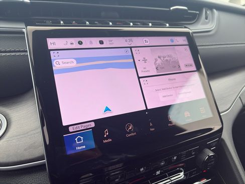 New 2025 Jeep Grand Cherokee L Limited w/ Luxury Tech Group II image 16