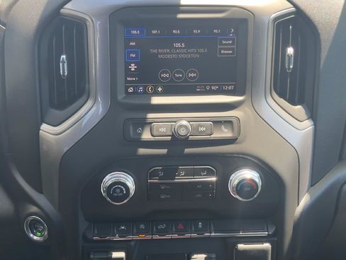 Used 2026 GMC Sierra 1500 Pro w/ Graphite Edition AWD/4WD image 11