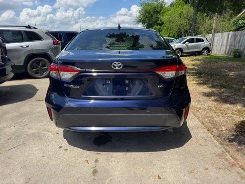 Used 2021 Toyota Corolla LE FWD image 7