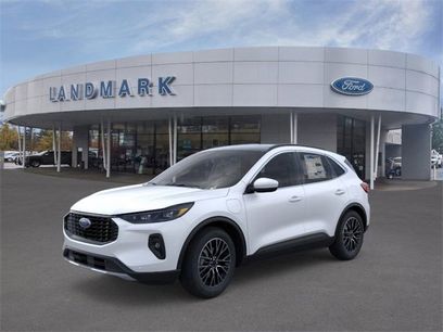 New 2025 Ford Escape SE