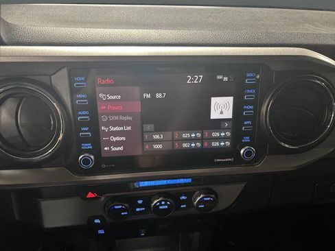 Used 2022 Toyota Tacoma SR5 image 16