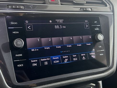 Used 2024 Volkswagen Tiguan Wolfsburg Edition image 19