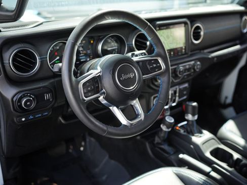 Used 2023 Jeep Wrangler Unlimited Rubicon 4xe w/ Cold Weather Group image 20