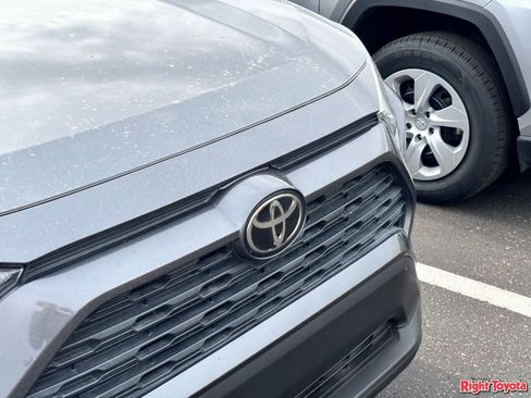 Certified 2021 Toyota RAV4 LE w/ Carpet Mat Package (TMS) image 7