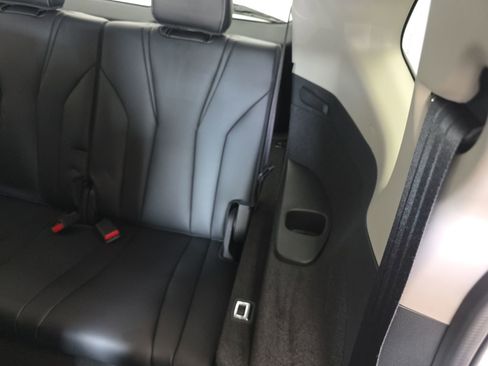 Used 2023 Acura MDX FWD w/ Technology Package image 24