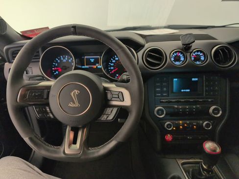 Used 2016 Ford Mustang Shelby GT350 w/ Track Package image 23