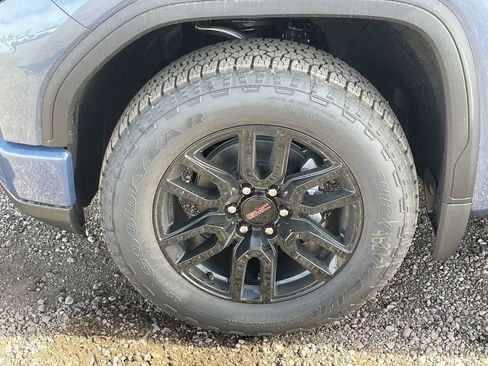 New 2026 GMC Sierra 1500 Elevation w/ Elevation Select Package AWD/4WD image 34