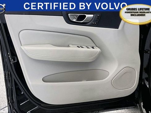 Used 2024 Volvo XC60 B5 Plus w/ Protection Package Premier image 23