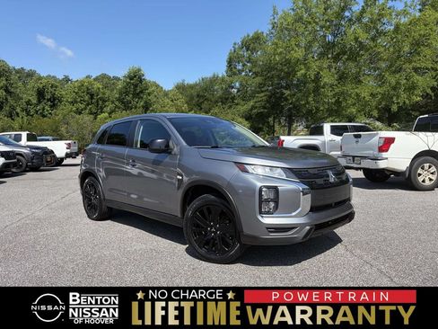 Used 2022 Mitsubishi Outlander Sport LE FWD image 1