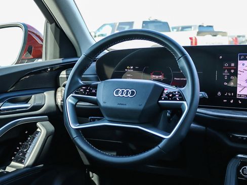 Used 2025 Audi Q5 Premium w/ Convenience Package AWD/4WD image 20