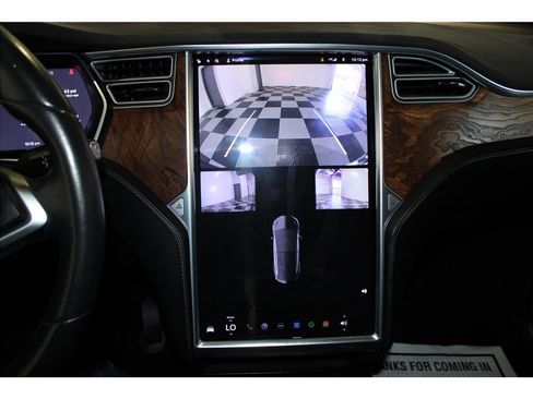 Used 2017 Tesla Model X 75D image 31