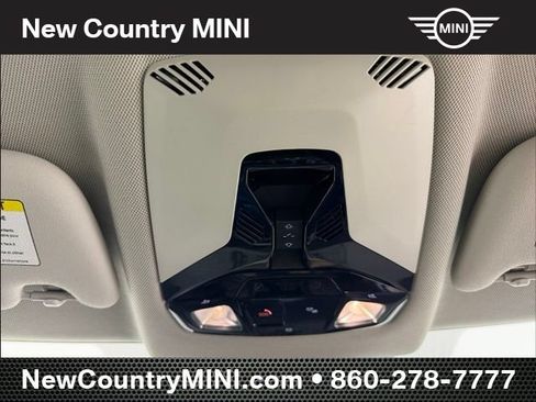 Certified 2025 MINI Cooper S FWD image 21
