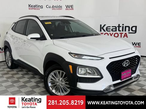Used 2021 Hyundai Kona SEL Plus w/ Cargo Package image 2