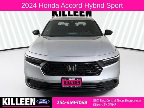 Used 2024 Honda Accord Sport image 2