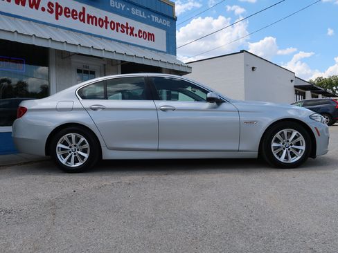 Used 2015 BMW 528i Sedan RWD image 4