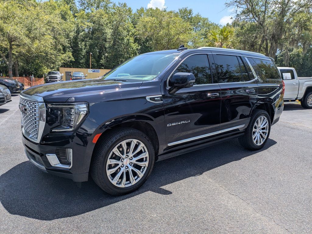 Used 2023 GMC Yukon Denali RWD image 8
