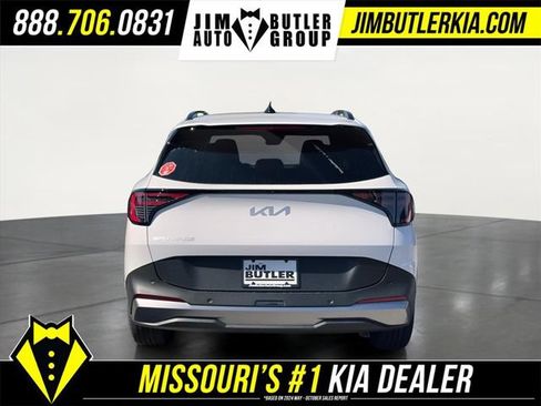 New 2026 Kia Sportage EX w/ EX Panorama Roof Package FWD image 16