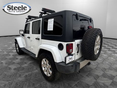 Used 2018 Jeep Wrangler Unlimited Sahara w/ Connectivity Group image 3