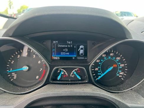 Used 2015 Ford Escape SE w/ Equipment Group 201A AWD/4WD image 15
