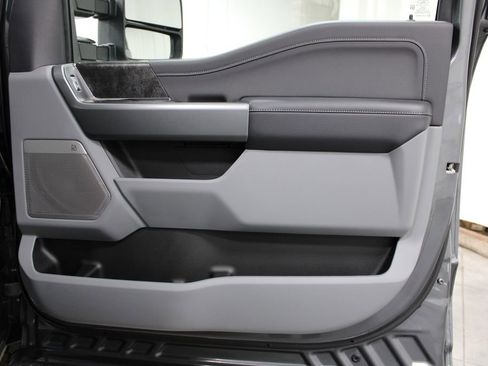 New 2026 Ford F250 XLT w/ XLT Premium Package image 38