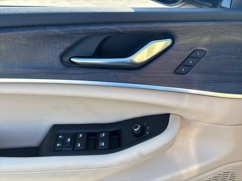 Certified 2025 Jeep Grand Cherokee Limited AWD/4WD image 54
