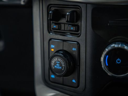 Certified 2023 Ford F150 Lariat w/ Equipment Group 502A High image 35