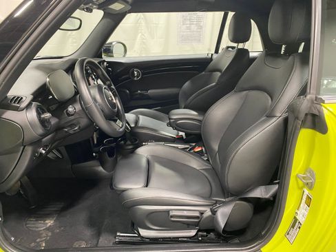 Used 2023 MINI Cooper S image 22