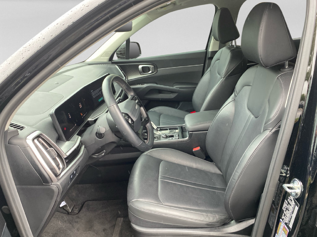 Used 2026 Kia Sorento EX w/ EX Premium Package FWD image 21
