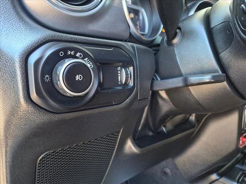 Used 2023 Jeep Wrangler Rubicon w/ LED Lighting Group AWD/4WD image 16
