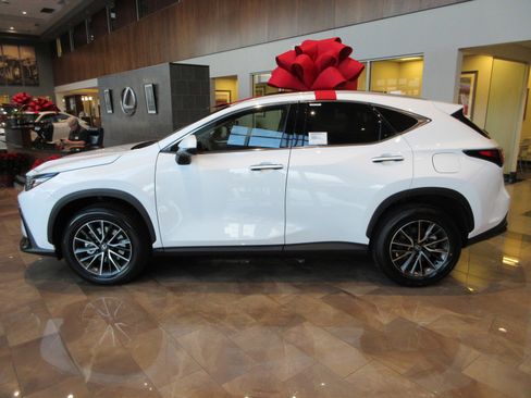 New 2026 Lexus NX 350 AWD w/ Premium Package image 3