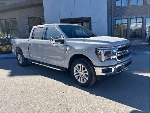 New 2026 Ford F150 Lariat w/ Equipment Group 501A Mid AWD/4WD image 18