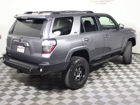 Used 2020 Toyota 4Runner SR5 Premium w/ Moonroof Package AWD/4WD image 4