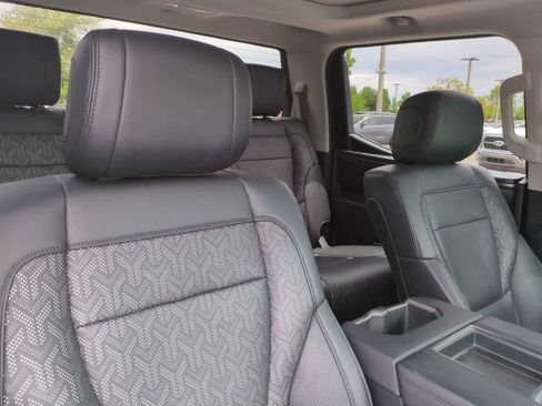 Used 2022 Toyota Tundra Limited RWD image 7