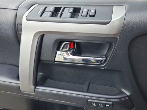 Used 2022 Toyota 4Runner Limited RWD image 30