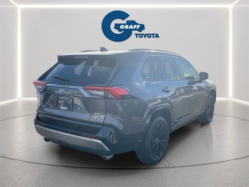 Used 2022 Toyota RAV4 XSE w/ XSE Grade Weather Package image 7