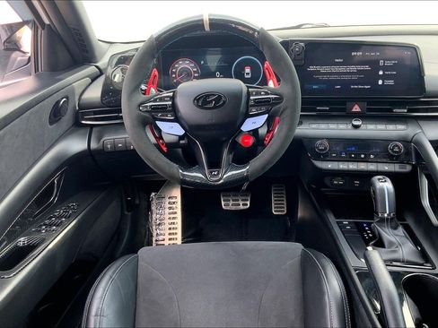 Used 2023 Hyundai Elantra N FWD image 6