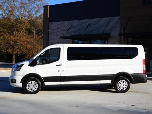 Used 2023 Ford Transit 350 XLT image 11