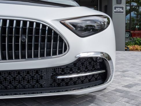 Used 2026 Mercedes-Benz Maybach SL 680 image 49