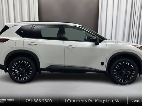 New 2026 Nissan Rogue Dark Armor AWD/4WD image 4